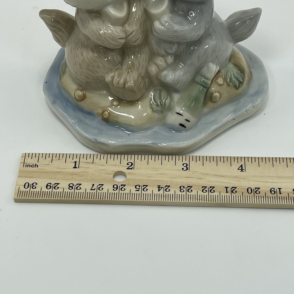 Vintage Porcelain Dogs Puppy Love Figurines Island Tropical Palm Tree Bow‎ Hat - Picture 6 of 8